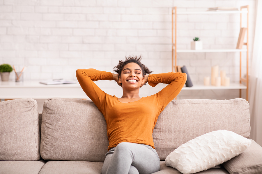 Woman feeling good as a sign that a kidney detox is working